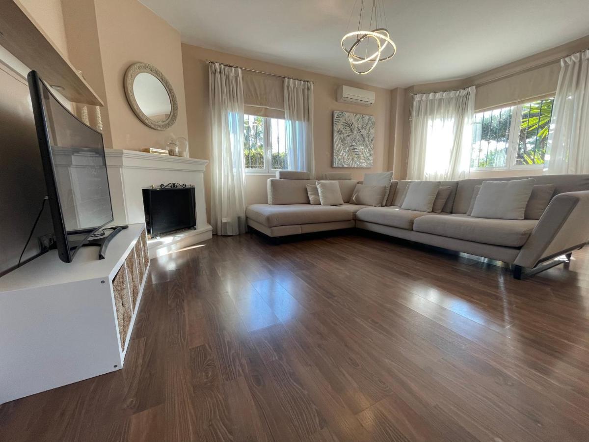 Chalet Exclusivo Bonalba Alicante Luaran gambar
